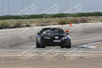 media/Jun-01-2024-CalClub SCCA (Sat) [[0aa0dc4a91]]/Group 2/Qualifying/